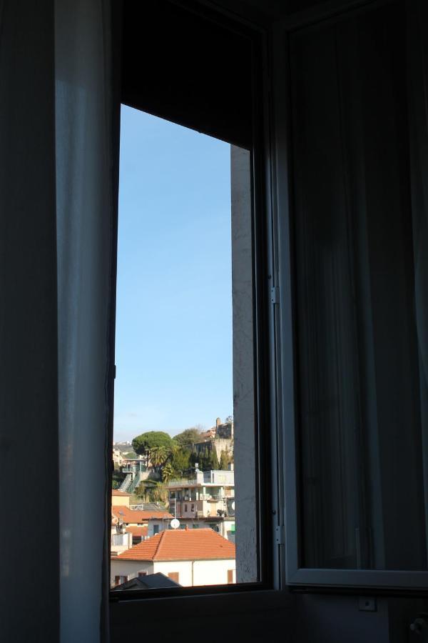 Interno24 Apartment La Spezia Buitenkant foto