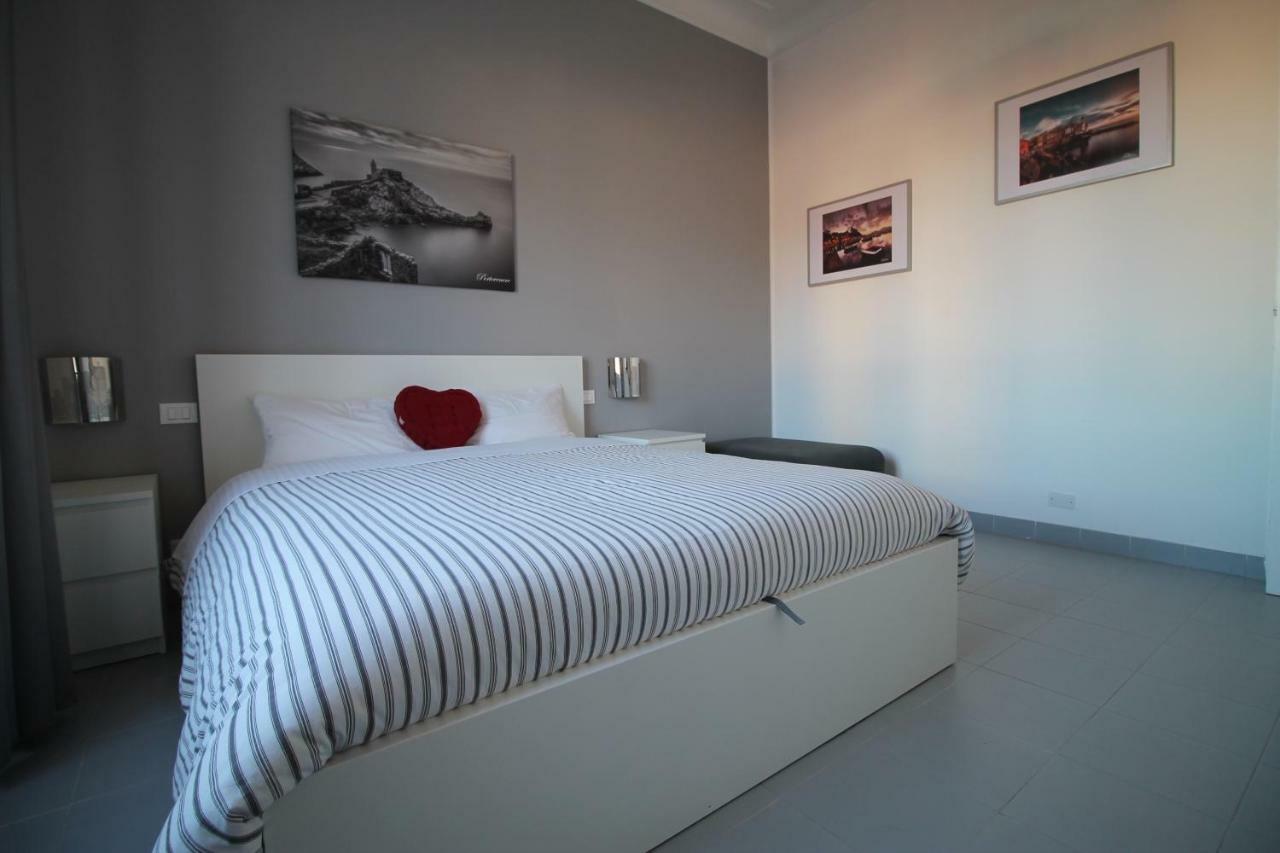 Interno24 Apartment La Spezia Buitenkant foto